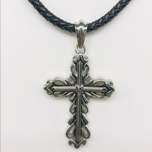 Stainless steel cross pendant leathern necklace